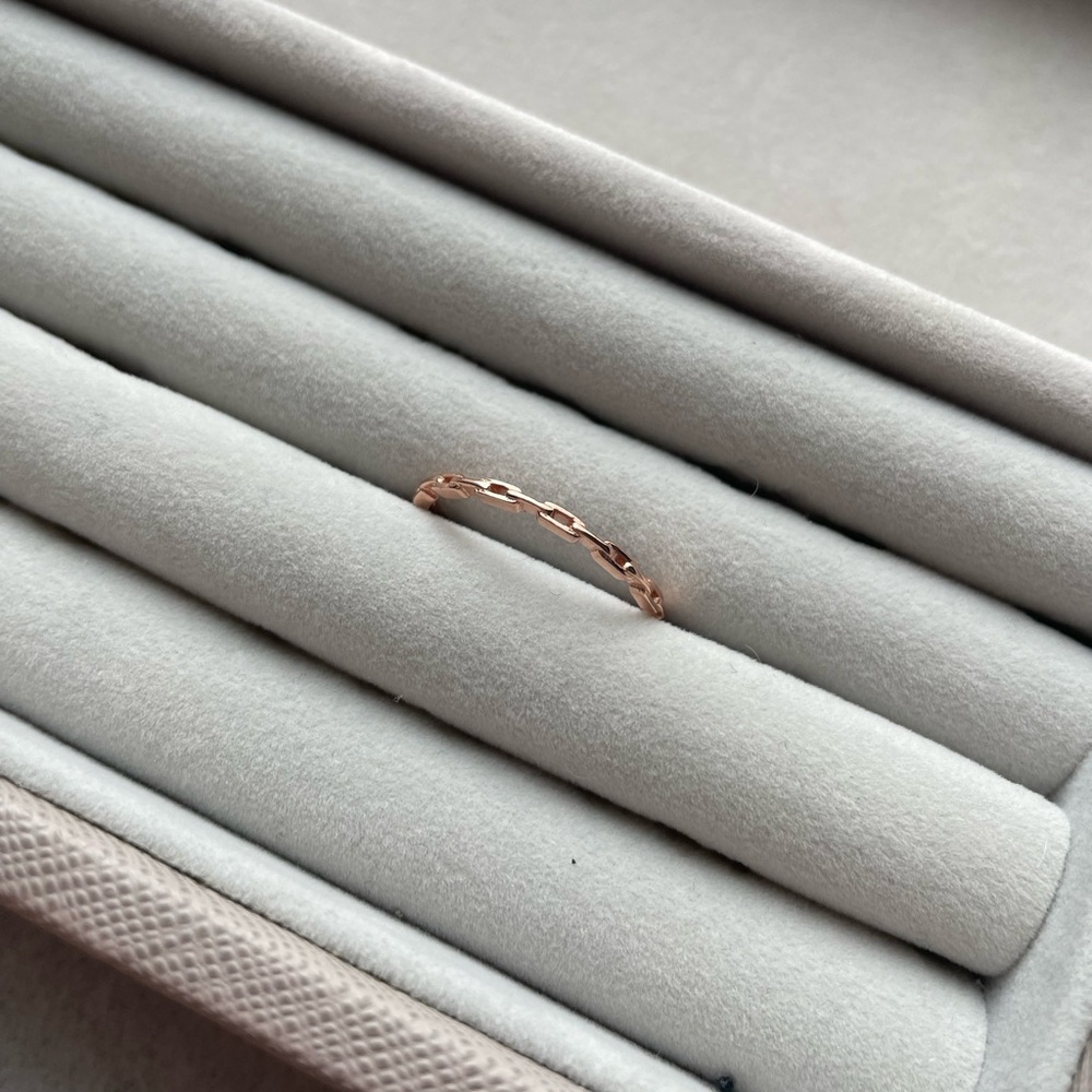 Dainty Rose Gold Chain Ring